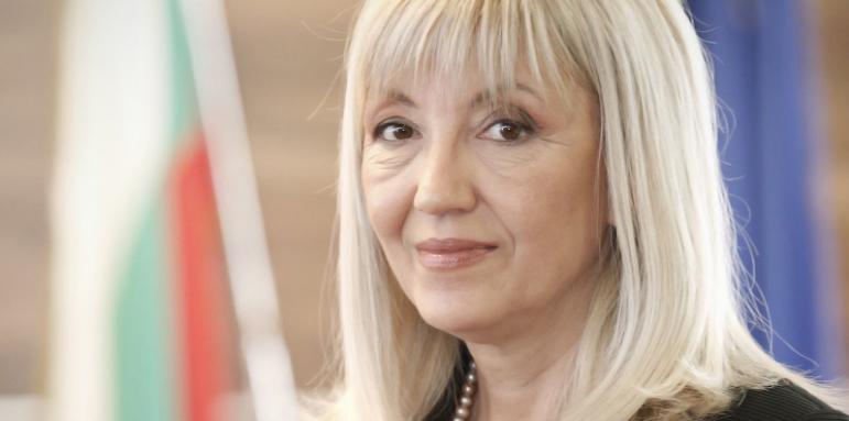 Министър Аврамова: Тръгваме към поредна победа
